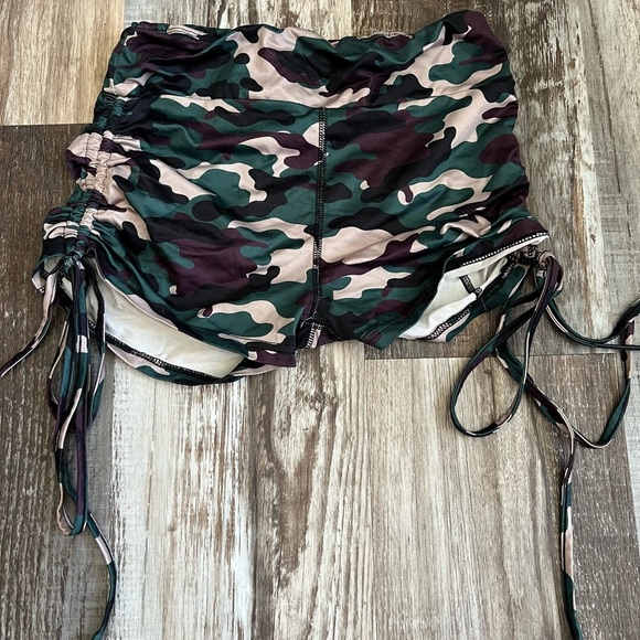 SHEIN Camo Print Women's Swim - Picture 1 of 5